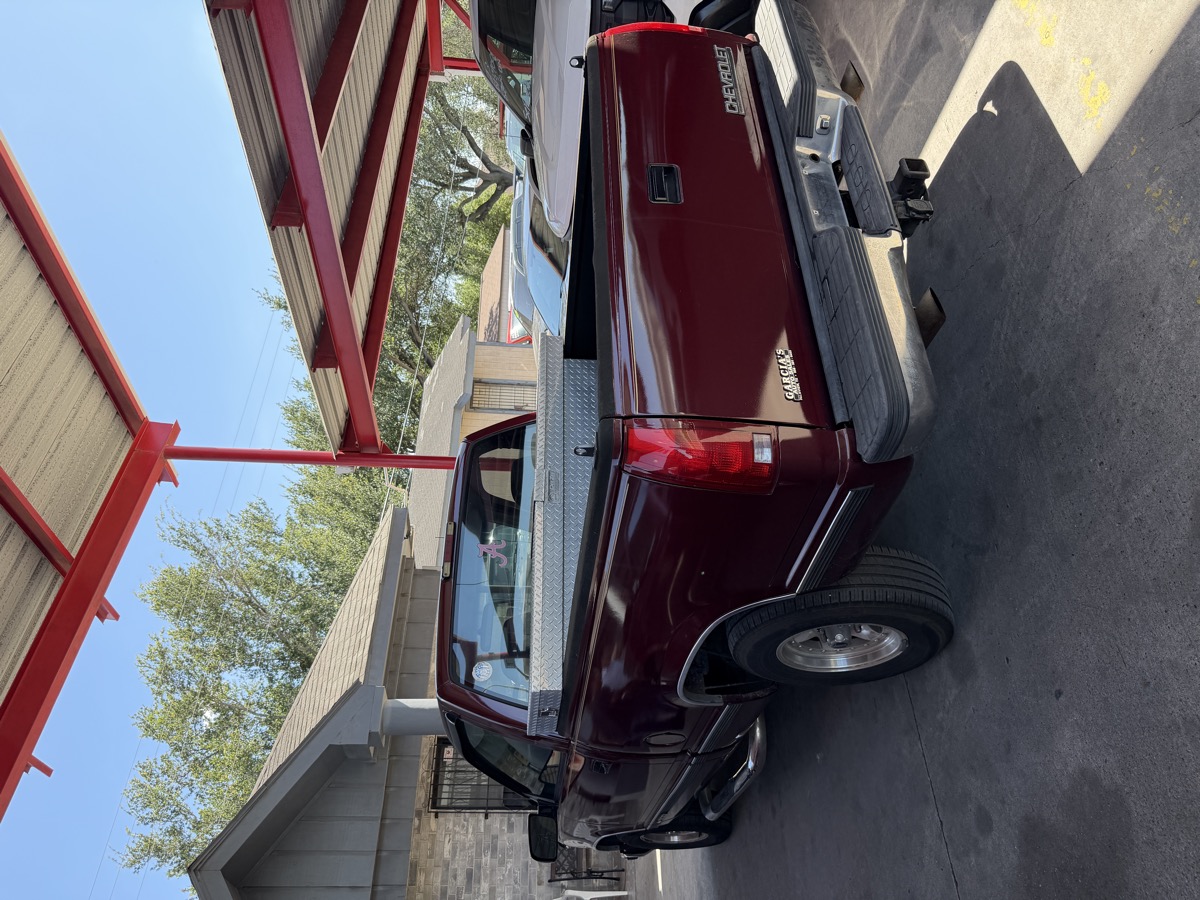 Vehicle photo
