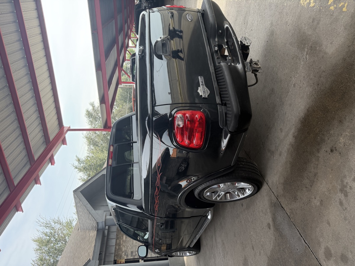 Vehicle photo